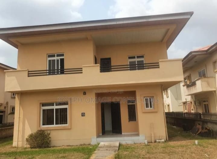 5 Bedrooms Detached House For Sale